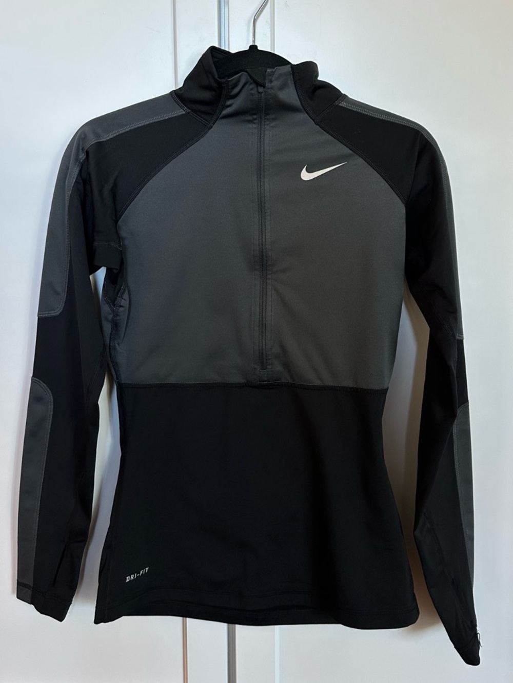 Nike Black & Charcoal Dri-FIT Quarter-Zip Training Top